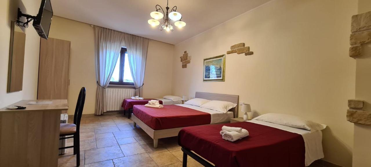Bed And Breakfast La Terrazza Чистернино Экстерьер фото