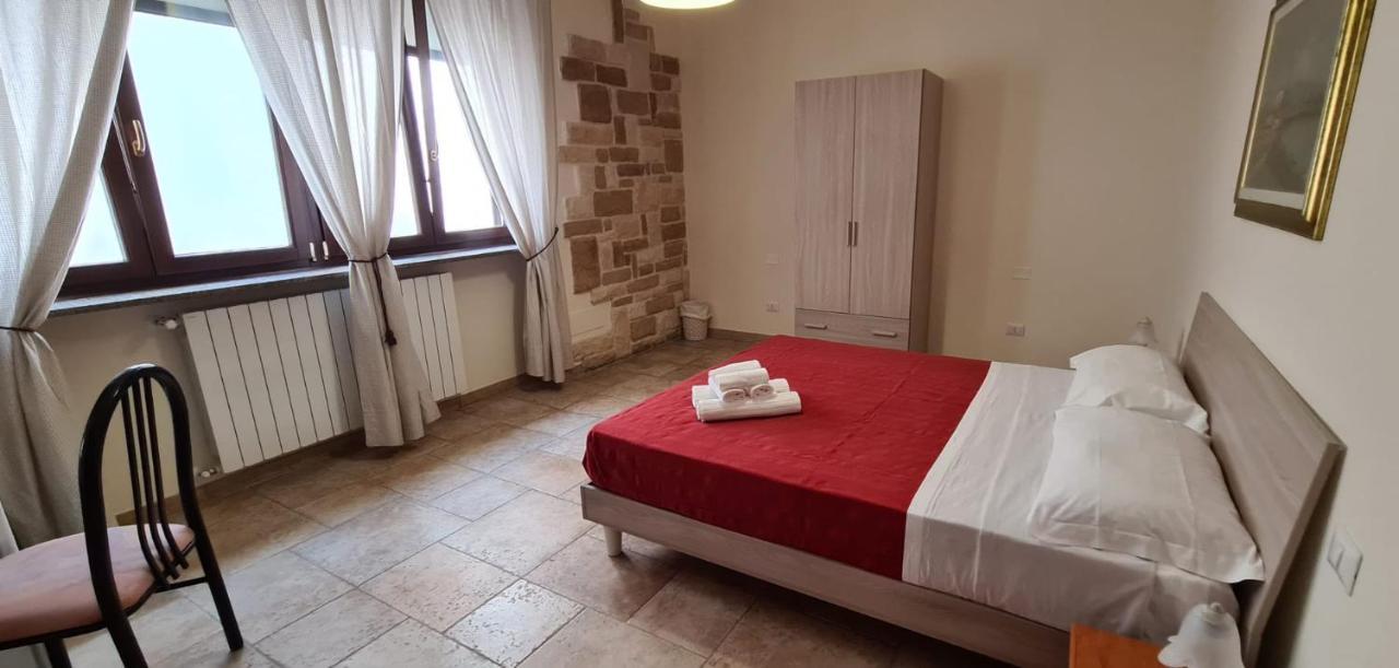 Bed And Breakfast La Terrazza Чистернино Экстерьер фото