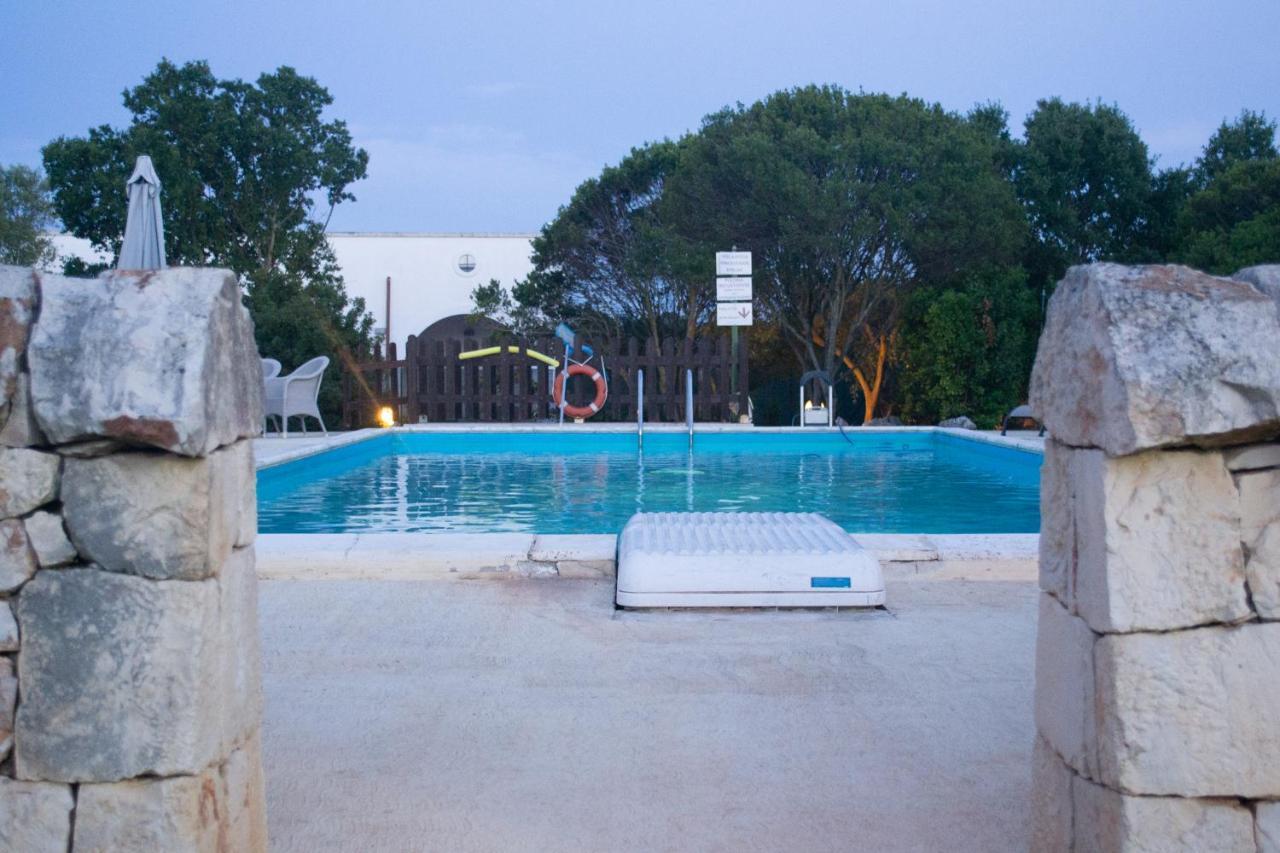 Bed And Breakfast La Terrazza Чистернино Экстерьер фото